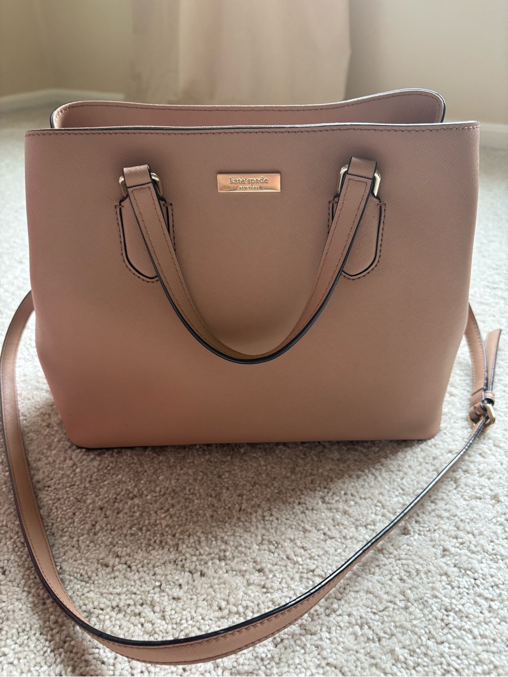 kate spade light beige Saffiano Leather purse